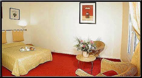 Hotel Mon Reve Paryż Zewnętrze zdjęcie