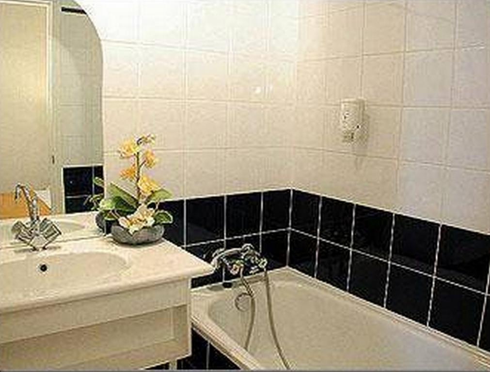 Hotel Mon Reve Paryż Pokój zdjęcie