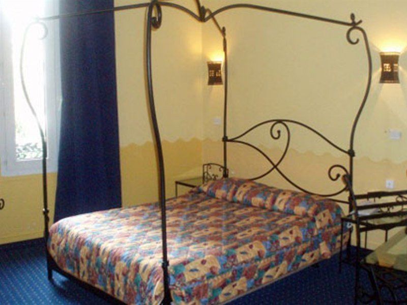 Hotel Mon Reve Paryż Zewnętrze zdjęcie